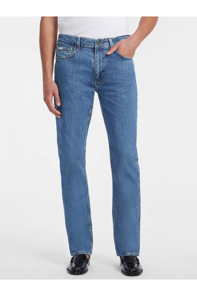 Przód męskie jeansy g16 straight guess jeans M4YA1B D5DO2