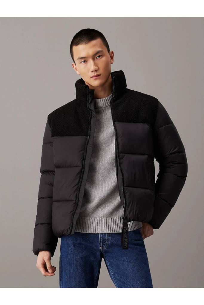 Przód męska kurtka puchowa sherpa puffer calvin klein jeans J30J326091