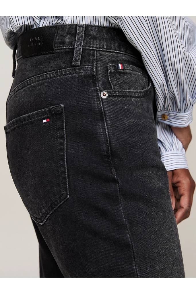 Detal stylizacja damskie jeansy slim cigarette hw tommy hilfiger WW0WW42797