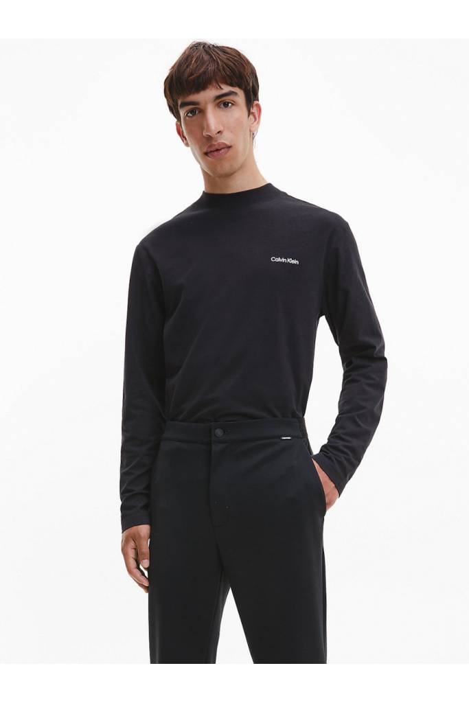 Przód męski longsleeve mock neck calvin klein K10K110179