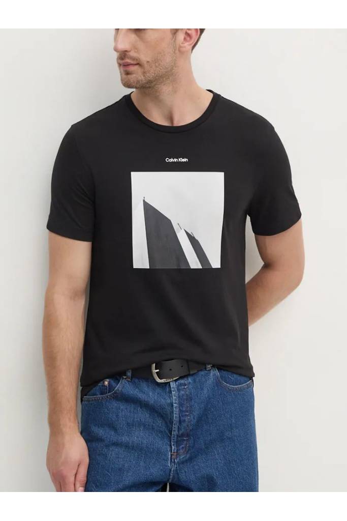 Przód męski t-shirt city photo print calvin klein K10K113597