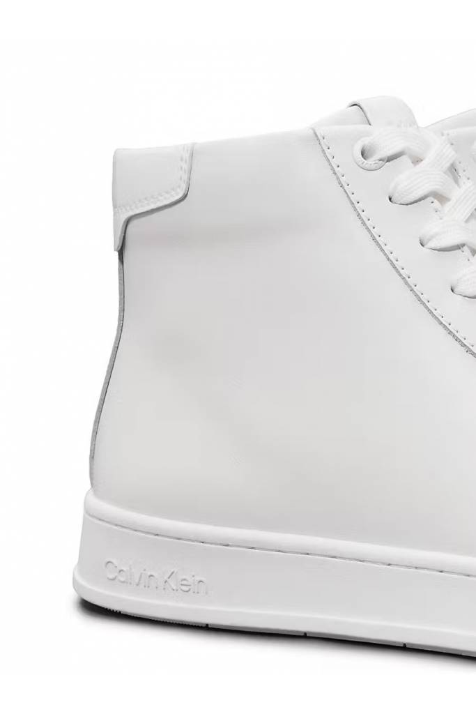 Detal stylizacja męskie trampki skórzane wysokie high top lace up calvin klein HM0HM01547