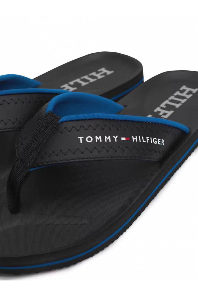 Detal stylizacja męskie japonki comfort hilfiger beach sandal tommy hilfiger FM0FM05235