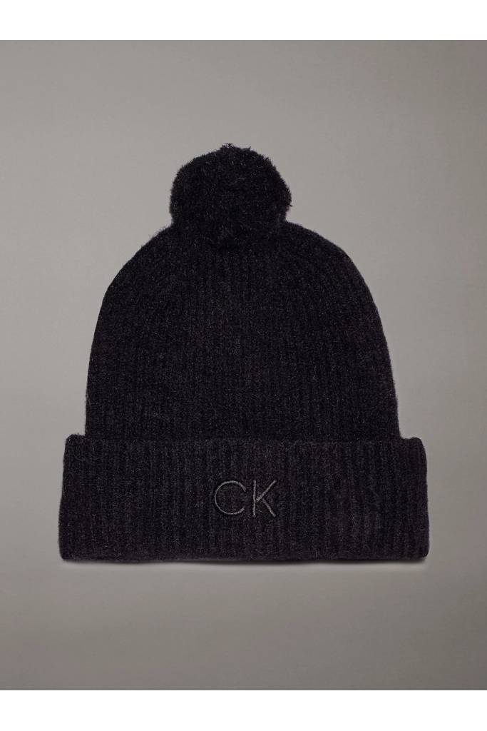 Damska czapka zimowa embroidery airy pompom beanie calvin klein K60K612586