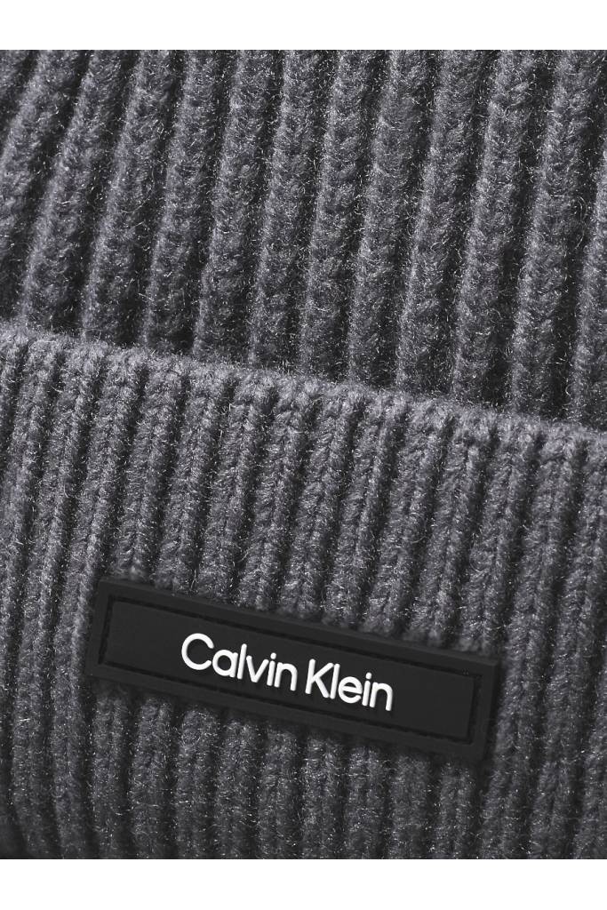 Detal stylizacja męska wełniana czapka zimowa wool docker beanie calvin klein K50K512360