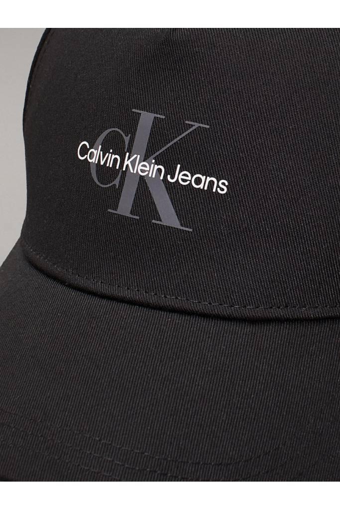 Detal stylizacja męska ocieplana czapka z daszkiem monologo print calvin klein jeans K50K512450