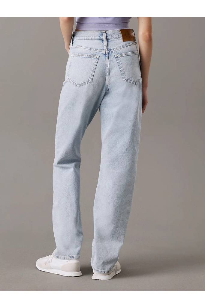 Tył damskie jeansy high rise straight calvin klein jeans J20J225132 Tył damskie jeansy high rise straight calvin klein jeans J20J225132