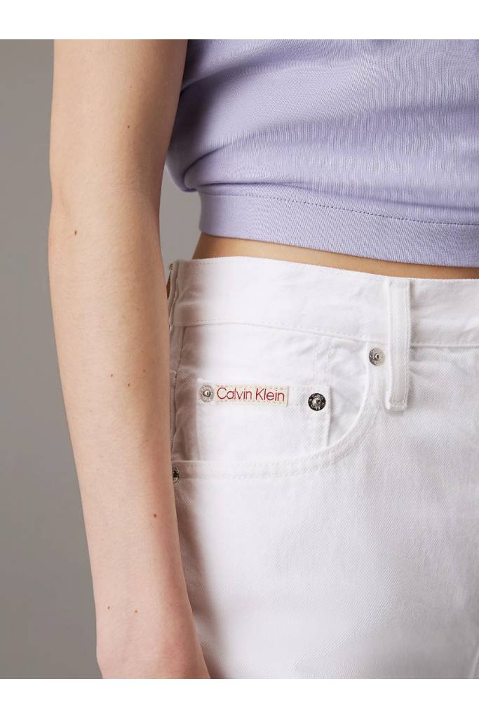 Detal 2 damskie szorty jeansowe bermuda calvin klein jeans J20J225201 Detal 2 damskie szorty jeansowe bermuda calvin klein jeans J20J225201