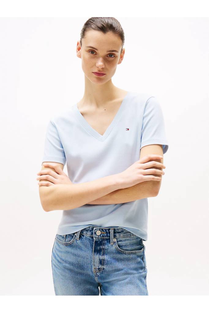 Przód damski t-shirt w serek new cody tommy hilfiger WW0WW40584