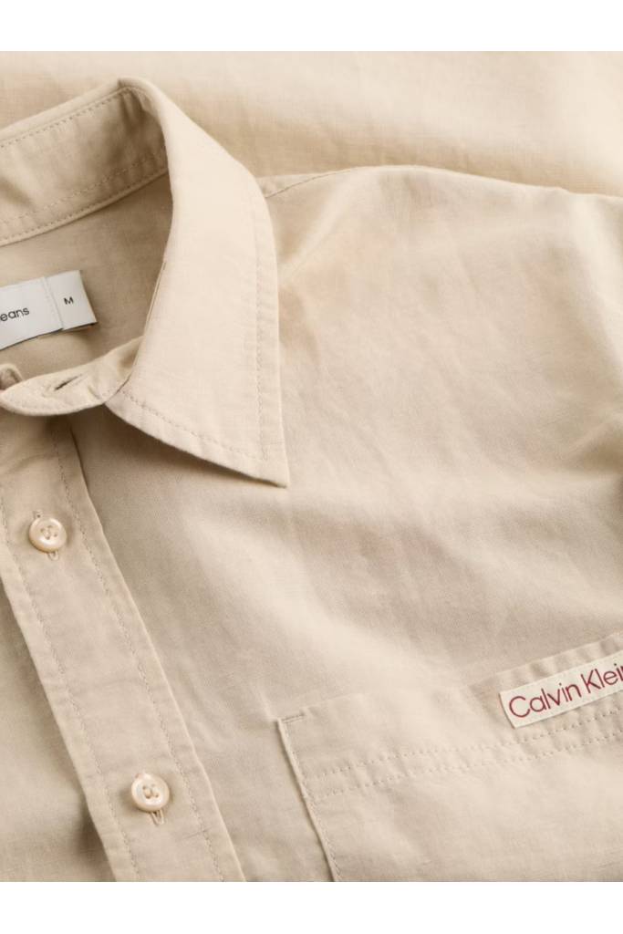 Detal stylizacja męska koszula linen cotton calvin klein jeans J30J327295 Detal stylizacja męska koszula linen cotton calvin klein jeans J30J327295