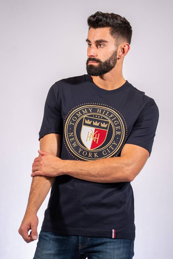 Przód tommy hilfiger t-shirt cilcural shield MW0MW14323 Przód tommy hilfiger t-shirt cilcural shield MW0MW14323