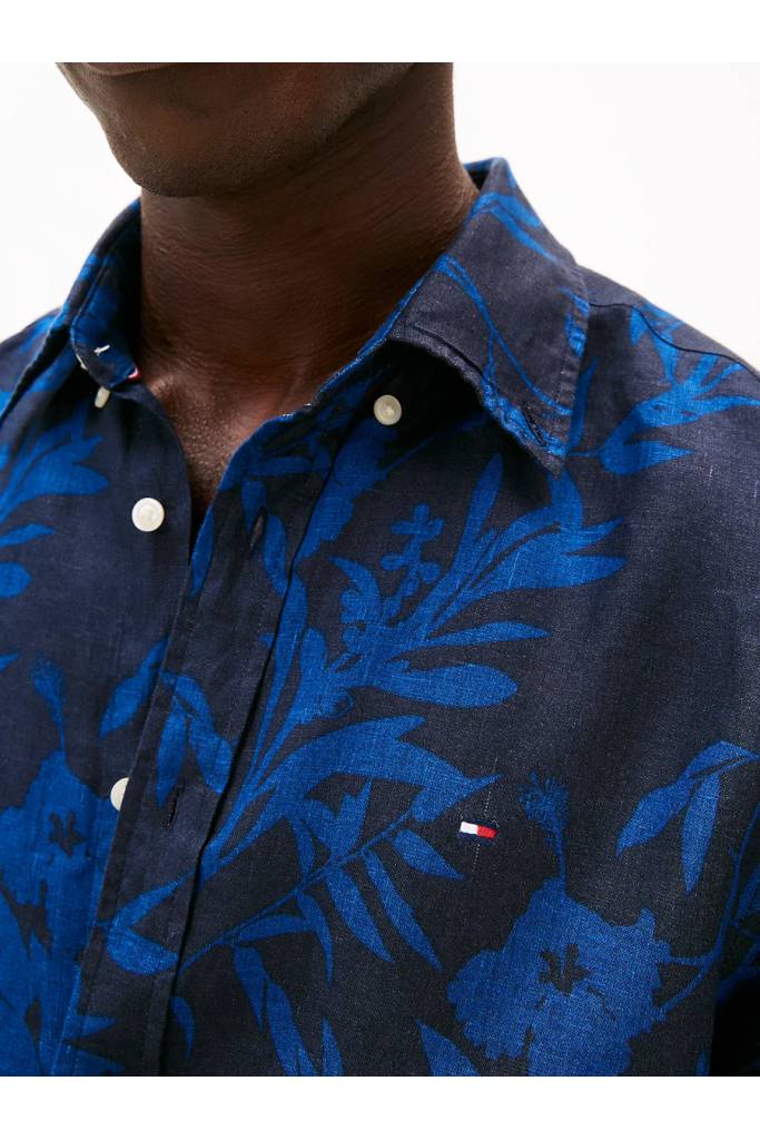 Detal stylizacja męska lniana koszula z krótkim rękawem tropical prt tommy hilfiger MW0MW38586 Detal stylizacja męska lniana koszula z krótkim rękawem tropical prt tommy hilfiger MW0MW38586