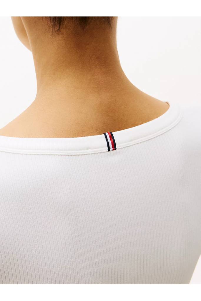 Detal stylizacja damski t-shirt 5x2 rib tommy hilfiger WW0WW37866 Detal stylizacja damski t-shirt 5x2 rib tommy hilfiger WW0WW37866
