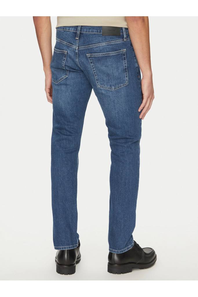 Tył męskie jeansy slim mid blue calvin klein K10K114061 Tył męskie jeansy slim mid blue calvin klein K10K114061