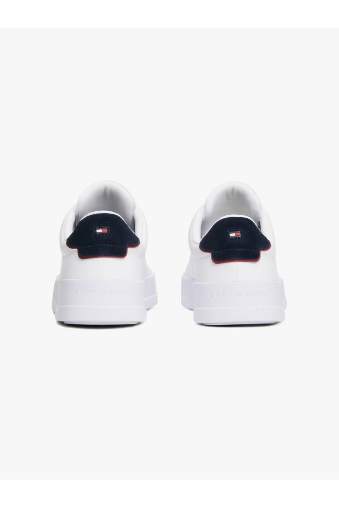 Tył męskie sneakersy skórzane court lth detail ess tommy hilfiger FM0FM05367