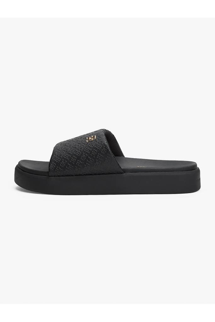 Damskie klapki pearl platform monogram poolside tommy hilfiger FW0FW08526 Damskie klapki pearl platform monogram poolside tommy hilfiger FW0FW08526