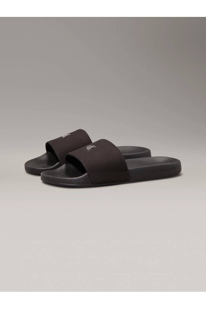 Przód damskie klapki miami monogram hardware calvin klein jeans YW0YW01713