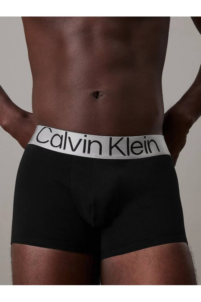 Detal stylizacja męskie bokserki trunk calvin klein underwear 3-pack 000NB3130A Detal stylizacja męskie bokserki trunk calvin klein underwear 3-pack 000NB3130A