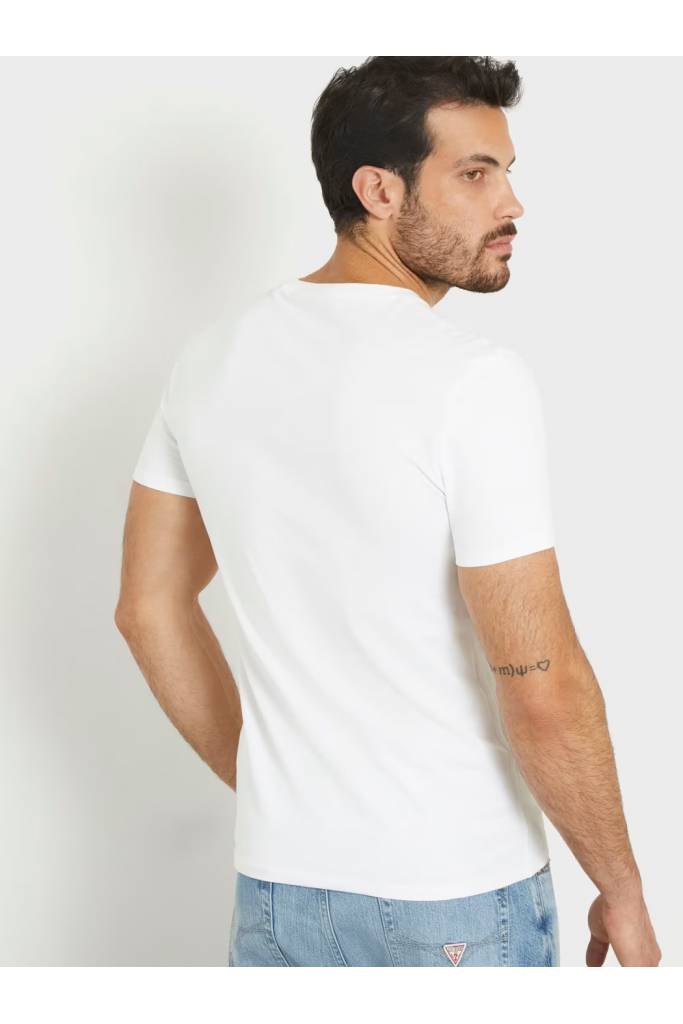 Tył męski t-shirt core z mini logo guess M2YI24 J1314 Tył męski t-shirt core z mini logo guess M2YI24 J1314
