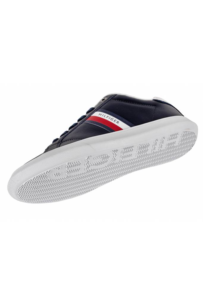 Tył tommy hilfiger sneakersy essential FM0FM02987 Tył tommy hilfiger sneakersy essential FM0FM02987