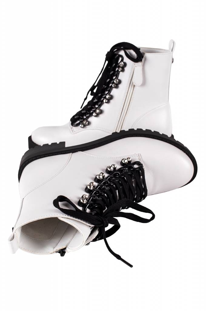 Przód guess botki hinlee FL7HIE ELE10 Przód guess botki hinlee FL7HIE ELE10