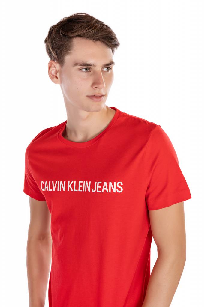 Detal stylizacja calvin klein jeans t-shirt institutional J30J307856 Detal stylizacja calvin klein jeans t-shirt institutional J30J307856