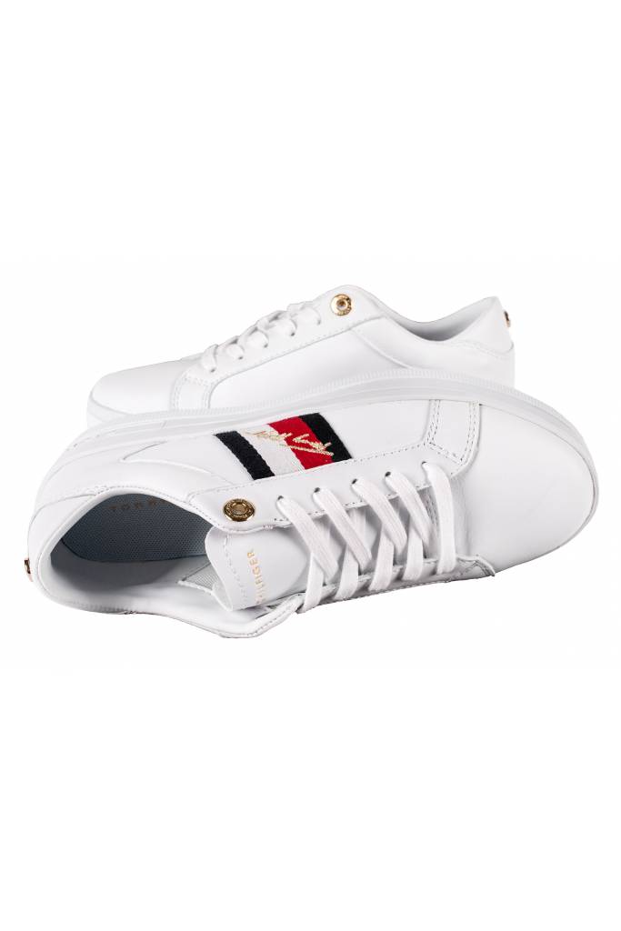 Detal stylizacja tommy hilfiger sneakersy signature flatform FW0FW05212 Detal stylizacja tommy hilfiger sneakersy signature flatform FW0FW05212