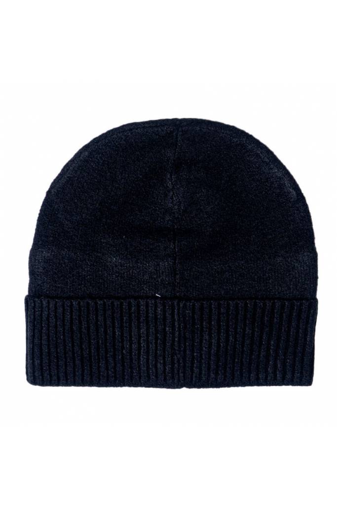 Detal stylizacja calvin klein czapka beanie K60K607443 Detal stylizacja calvin klein czapka beanie K60K607443