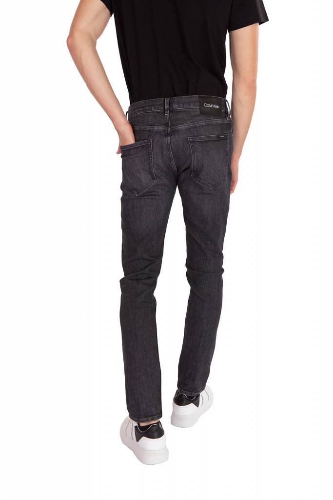 Detal stylizacja calvin klein jeansy athens K10K105675 Detal stylizacja calvin klein jeansy athens K10K105675