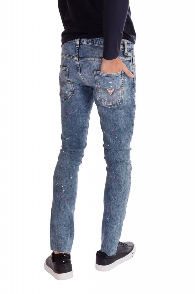 Detal stylizacja guess męskie jeansy chris skinny fit M0YA27 D44F1 Detal stylizacja guess męskie jeansy chris skinny fit M0YA27 D44F1