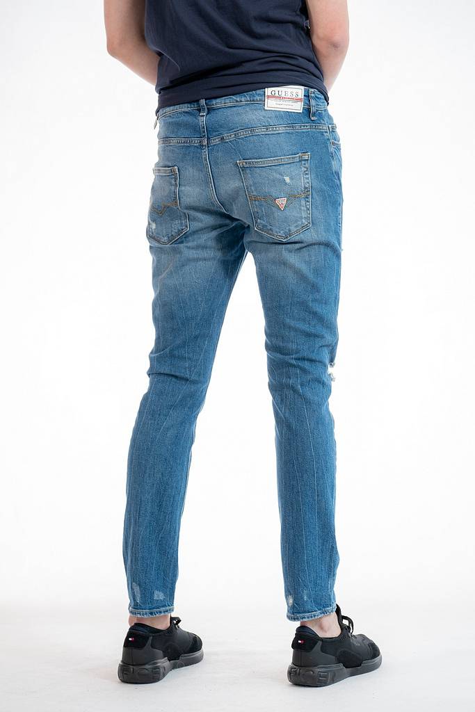 Tył guess jeansy chris M01A27 D3Y91