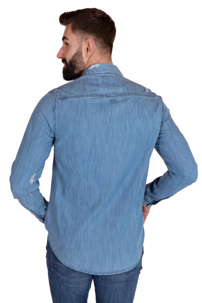 Tył guess koszula jeansowa truckee M0YH02 D14LM Tył guess koszula jeansowa truckee M0YH02 D14LM