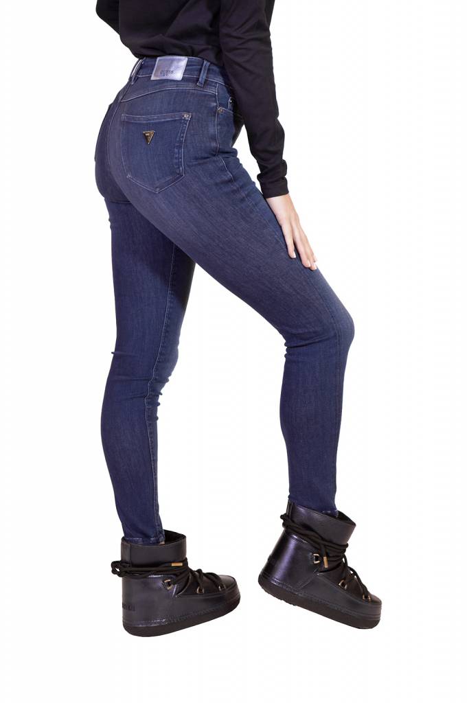 Tył guess jeansy damskie 1981 W0YA65 D42J1 Tył guess jeansy damskie 1981 W0YA65 D42J1