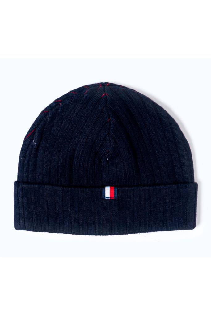 Detal stylizacja tommy hilfiger czapka signature beanie AM0AM06715 Detal stylizacja tommy hilfiger czapka signature beanie AM0AM06715