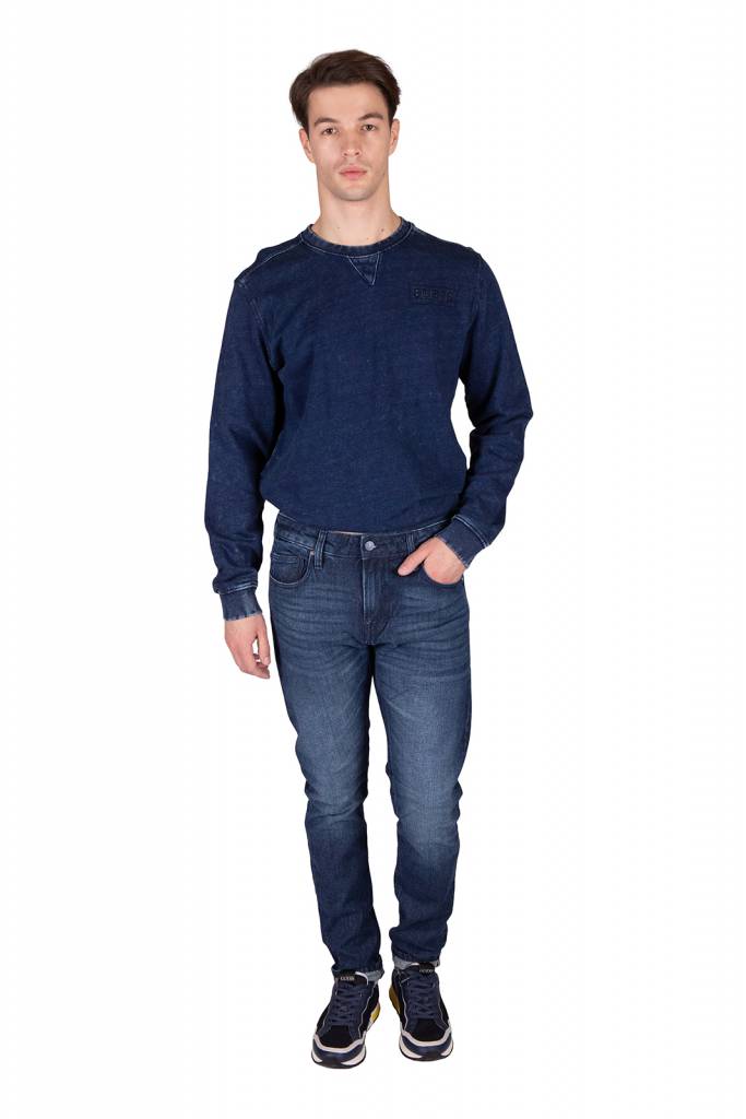 Detal stylizacja guess jeansy chris M0YA27 D4321 Detal stylizacja guess jeansy chris M0YA27 D4321