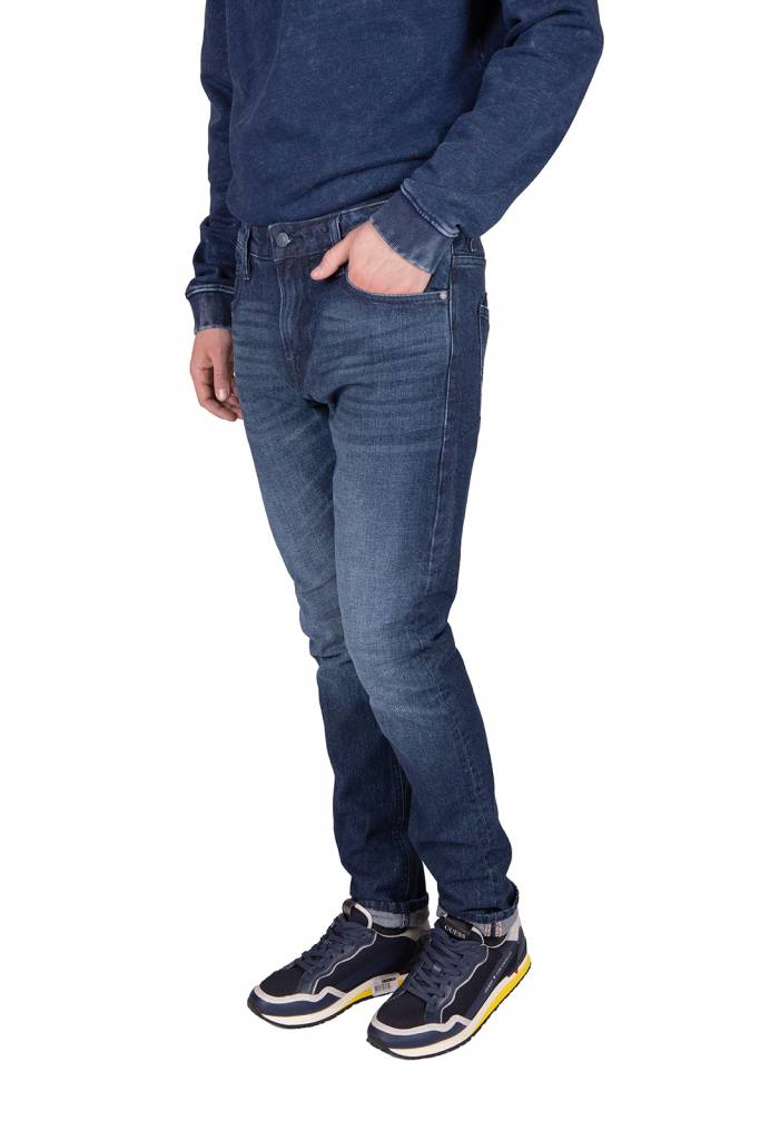 Przód guess jeansy chris M0YA27 D4321 Przód guess jeansy chris M0YA27 D4321