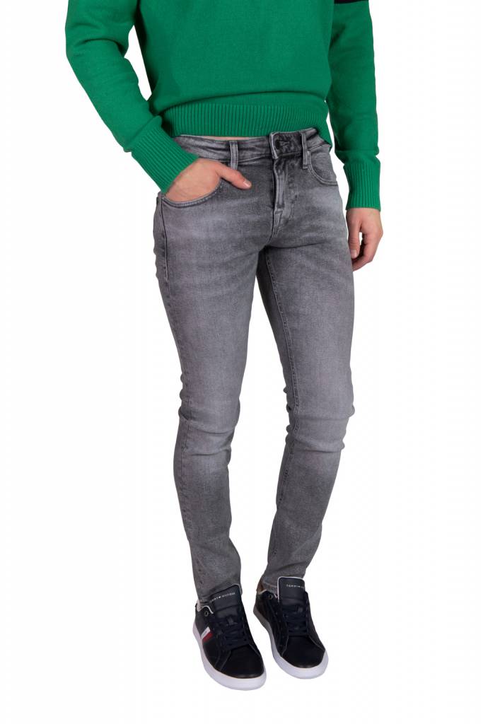 Przód guess jeansy chris super M0YA27 D4381 Przód guess jeansy chris super M0YA27 D4381