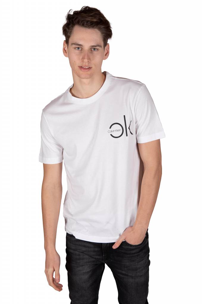 Calvin klein t-shirt chest print K10K106365 Calvin klein t-shirt chest print K10K106365