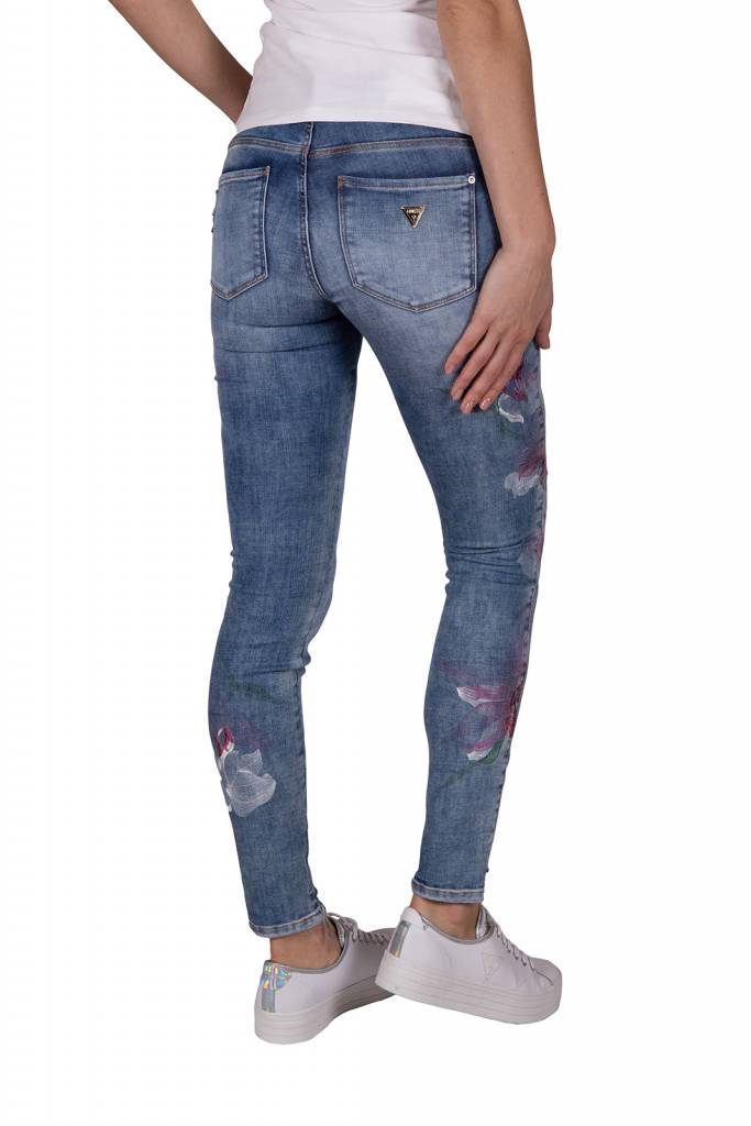 Tył guess jeansy damskie sexy curve W02AJ3 D3ZT3