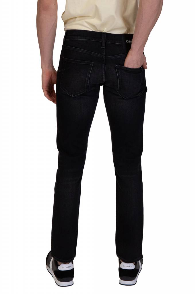 Przód calvin klein jeansy high rise straight-leg K10K104419 Przód calvin klein jeansy high rise straight-leg K10K104419