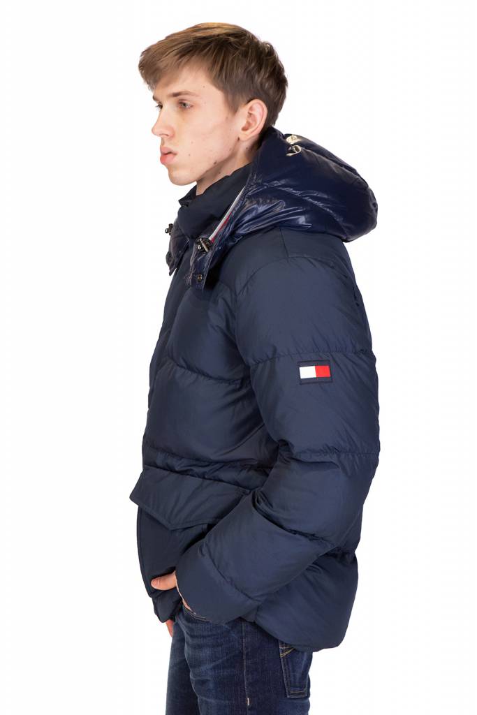 Detal 4 tommy hilfiger kurtka puchowa hooded MW0MW11482 Detal 4 tommy hilfiger kurtka puchowa hooded MW0MW11482