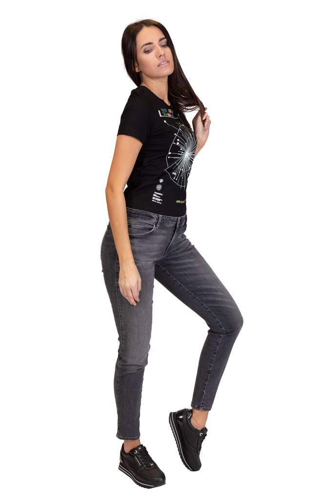 Detal stylizacja guess jeansy damskie curve x W93AJ2 D3OY0 Detal stylizacja guess jeansy damskie curve x W93AJ2 D3OY0